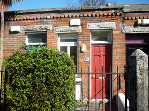 Just Over 6ft Wide, The Narrowest House In Ireland Sells For €136,000