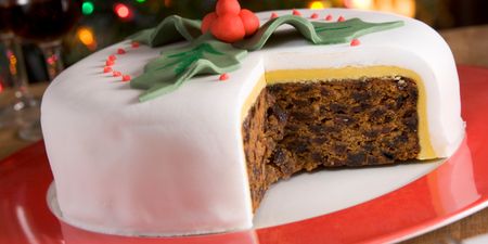 Fruity, Boozy and Incredibly Tasty: How-to Make that Perfect Christmas Cake