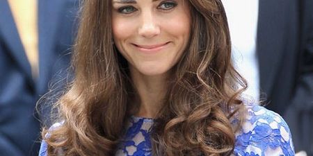 WATCH: Kate Middleton Is Queen Of The Internet After Amazing Side-Eye Pose