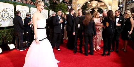 PICTURE: Jennifer Lawrence Photobombs Taylor Swift at Golden Globes