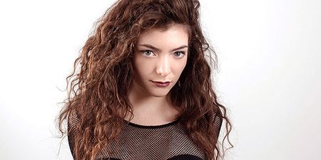 ‘Flaws are OK’ – Lorde Posts Pictures To Prove Her Images Have Been Photoshopped