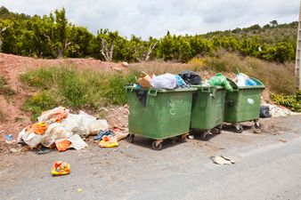University Professor Moves Into A Dumpster Showing His Students They Can Live For Less