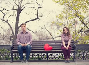 Shifty First Dates – The Her.ie Guide To Dating In Ireland: Missed Connections