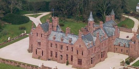 Kimye In Limerick? Star Couple Thought To Be Staying In Luxury Castle