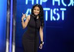 WATCH: Nicki Minaj Throws Major ‘Shade’ At Iggy Azalea And Recalls Near Death Experience Onstage