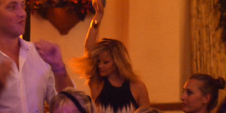 VIDEO: Reese Witherspoon Knows How to Dance Like Nobody’s Watching