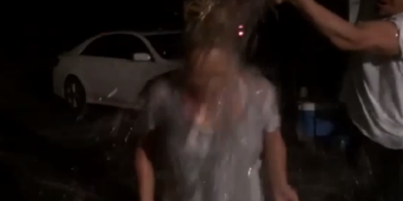 Hollywood Actress Confirms Pregnancy During Ice Bucket Challenge