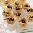 WATCH: Siucra and Louise Lennox Make Your Mouth Melt With Brie, Walnut & Chilli & Red Pepper Jam Filo Pastry Mini Tarts