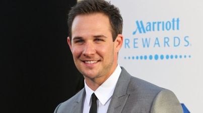 Pretty Little Liars Star Marries Fiancée In Quiet Ceremony