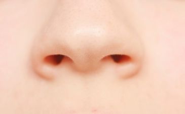 WATCH: Doctors Uncovered The Most DISGUSTING Find In This 65-Year Old Man’s Nostril…