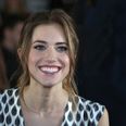 Her Look of the Day – Allison Williams Opts For Clashing Prints
