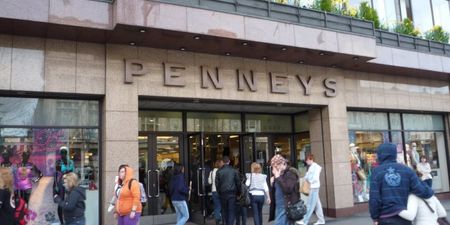 AW! Boyfriend Saves the Penneys Day (*heart has melted*)