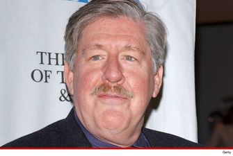 Gilmore Girls Star Edward Herrmann Has Died