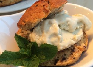 Sunday Sweet Treat: Zesty Orange and Dark Chocolate Scones