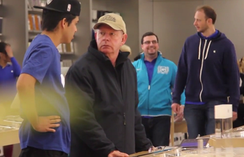 VIDEO: Fake Apple Employees Advise Customers To Switch To Microsoft Products In YouTube Prank