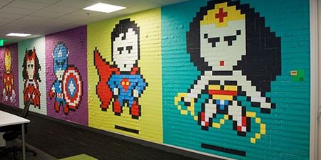 Worker Transforms Office Using 9,000 Post-It Notes
