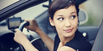 So women ARE better drivers than men… and there’s research to prove it