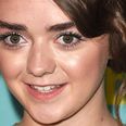 Maisie Williams Shares The Ultimate Selfie From Comic Con