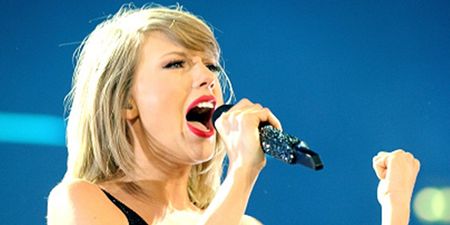 Taylor Swift Had a Bit of a Scary Moment on Stage This Week
