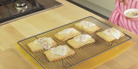 RECIPE: How To Make Strawberry Jam Pop Tarts