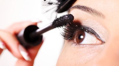 Is Your Mascara Clumping? The Simple Thing You Are Doing Wrong