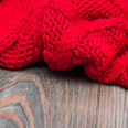 VIDEO: Here’s How You Can Easily Take Those Little Balls From Your Favourite Woollen Sweater