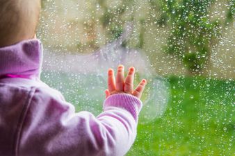 Baby’s First Time In The Rain Is Adorable