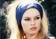 There’s A Strange Trick To Mastering The Perfect Cat Eye