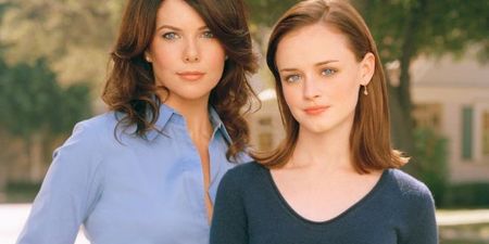 Could These Photos Prove Gilmore Girls Is Coming Back?
