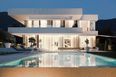 House Envy: Seven of The World’s Most Stunning Homes