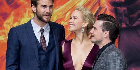 STYLE GALLERY: The Stars of ‘The Hunger Games: Mockingjay – Part 2’ Attend World Premiere
