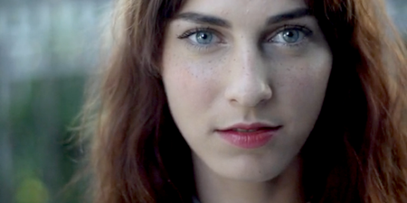 Temporary Freckle Tattoos- The Bizarre New Beauty Trend