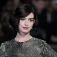 Anne Hathaway Has Brilliant Response For Paparazzi Trying To Photograph Her Baby Bump