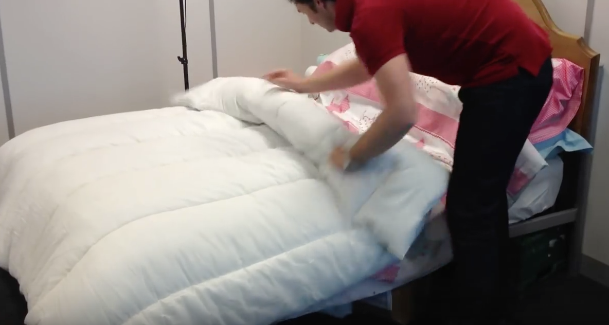 I'm a house husband - my 'burrito duvet' hack will make your bed in seconds