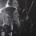 These Irish girls’ cover of ‘The Foggy Dew’ will give you chills