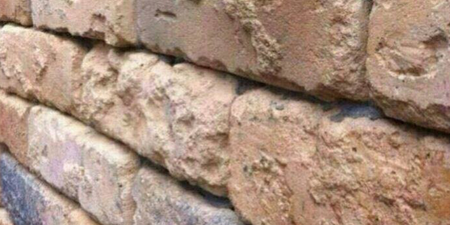 This brick wall optical illusion is wrecking people’s heads