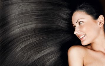 This simple hair hack to combat frizz has changed our lives forever