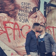 #TwoMenKissing – The Twitter hashtag that deserves to trend worldwide