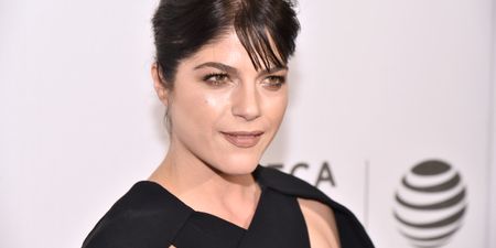 Actress Selma Blair removed from plane for outburst