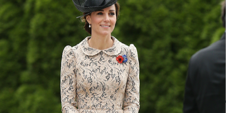 People think Kate Middleton is levitating in a photo