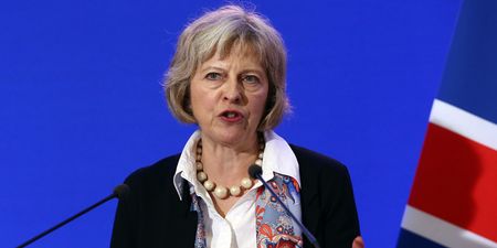 British PM is ready to trigger Brexit via Article 50 without parliamentary vote