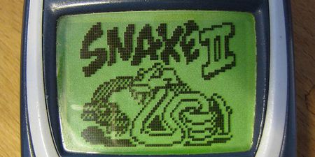 After 16 years, Snake II is still the best mobile game ever made