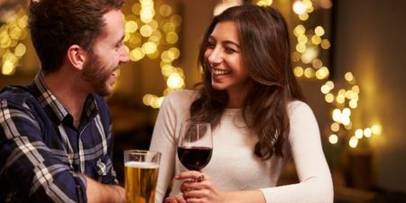 Men and women say this is their biggest pet peeve on a date