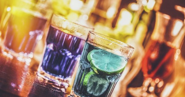 Is mixing drinks actually bad?