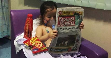 Brave six-year old reading the Irish Farmers’ Journal after double transplant makes for an amazing photo