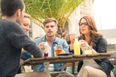 Fighting the temptations: my first experience in a pub as a non-smoker