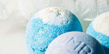This man hid ring in his girlfriend’s bath bomb
