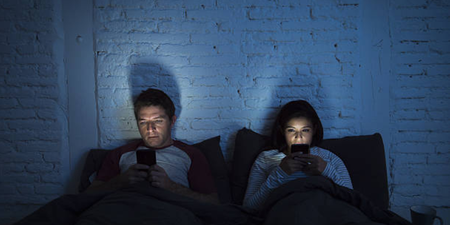 Study shows this phone habit will probably end a relationship