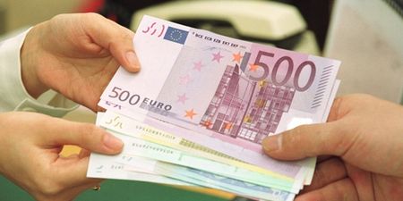 300,000 public servants look set to get €1,000 pay rise