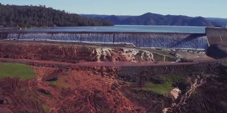 CALIFORNIA: Thousands flee their homes over dam collapse fears